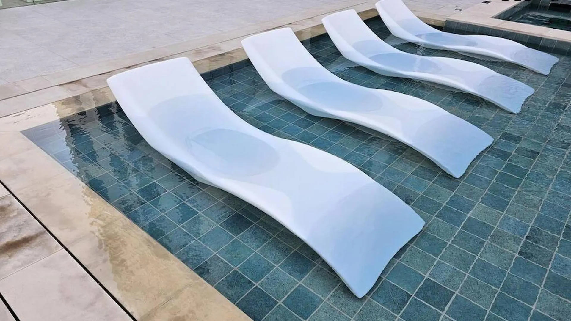7 By Aurora 211 Apartment Dubai