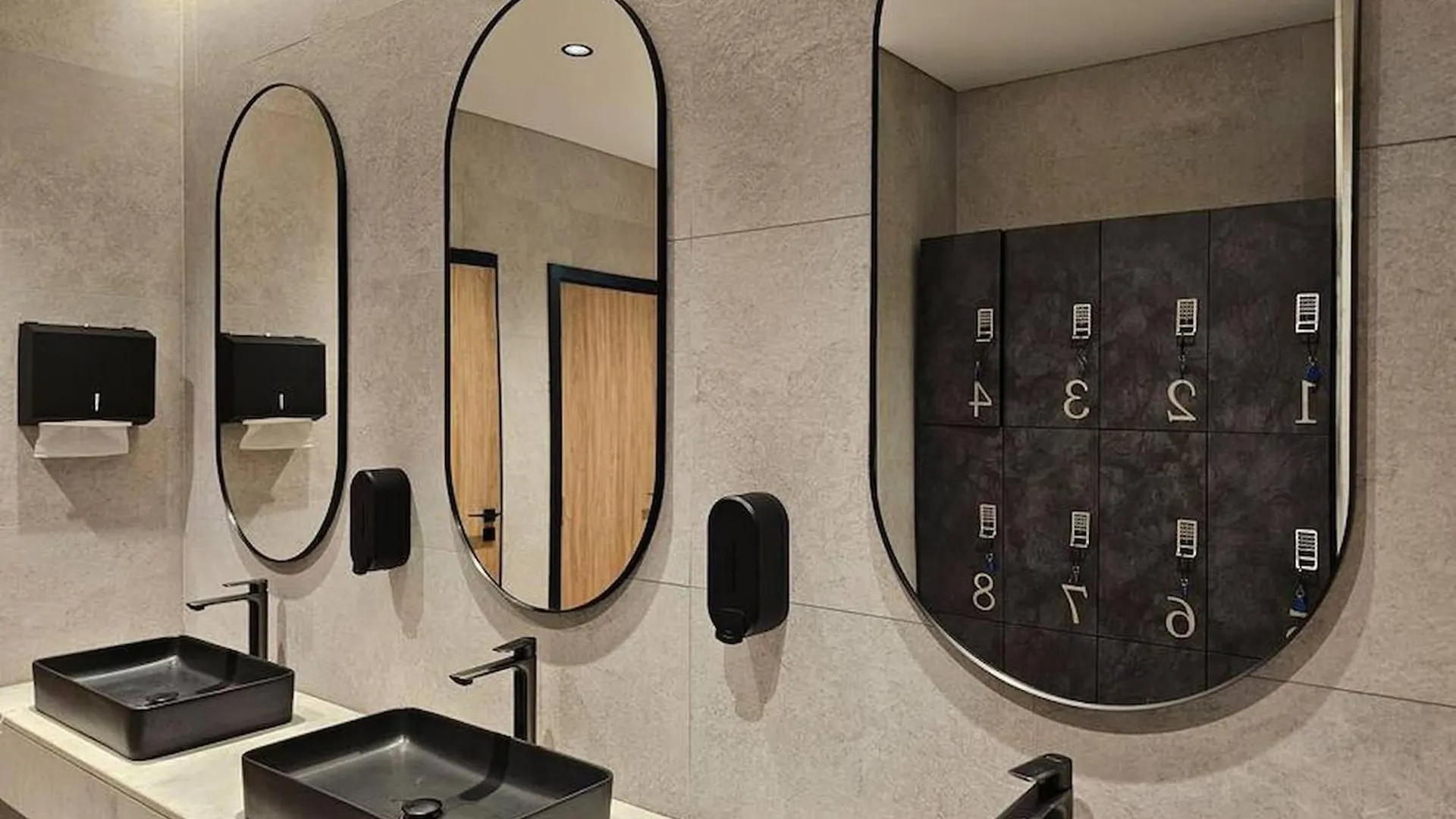 7 By Aurora 211 Apartment Dubai