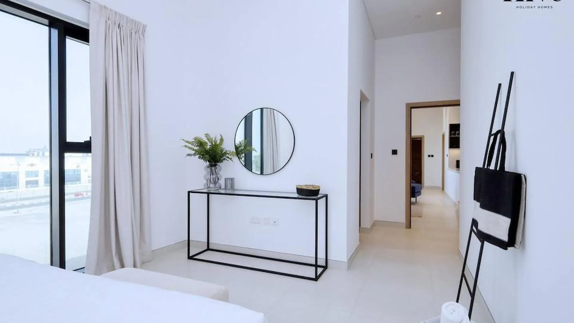 7 By Aurora 211 Apartment Dubai